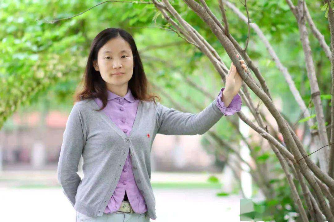 小孩生活百科书籍_百科书对孩子的好处_适合孩子读的百科全书